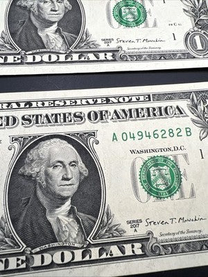 2 Consecutive 2017 $1 FRN Federal Reserve Notes Choice UNC #282
