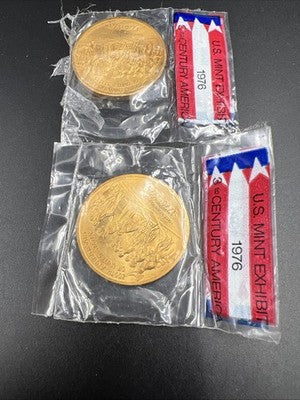 Lot of 2 1976 US Mint Exhibit Cape Expo Souvenir Independence Bicentennial Medal