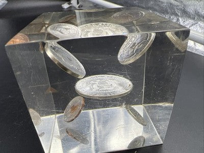 Coin Cube 1964 5 Coin UNC Set w/ Silver 50c 10c 25c In Clear Plastic Paperweight