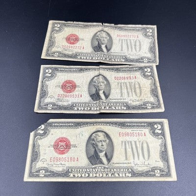 Lot of 3 1928 $2 Two Dollar USN United States Notes Red Seal Very Circ #180