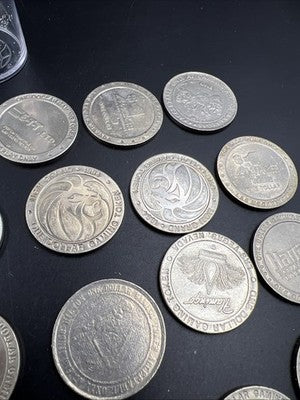 Lot of 20 $1 Casino Dollar Gaming Tokens Metal Circulated Conditions SKU#Mne