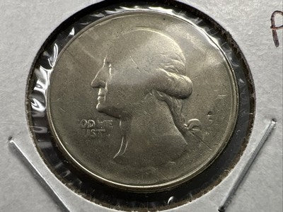Major Struck Thru Grease Error 1983 P 25c Washington Quarter Coin Circulated