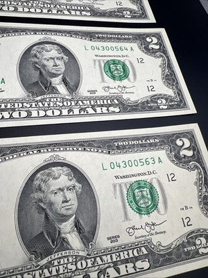 3 Consecutive 2013 $2 FRN Federal Reserve Notes CH UNC #563 Neat Serial #s