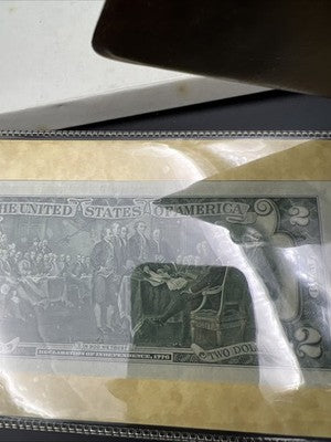 FDOI 1976 $2 FRN Federal Reserve Bicentennial Note April 13th leather display #8