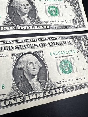 Lot of 3 XF EF 1988 $1 FRN Federal Reserve Notes #105