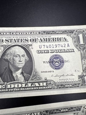 2 Consecutive 1957 B $1 One Dollar Silver Certificates CH AU / UNC #43
