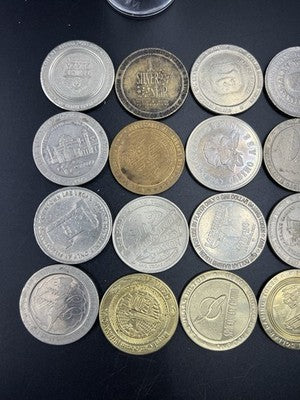 Lot of 20 $1 Casino Dollar Gaming Tokens Metal Circulated Conditions SKU#7527