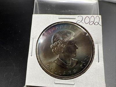 2022 Canada 1 Oz Silver Maple Leaf Neat Blue Toning Toner OBV GEM BU