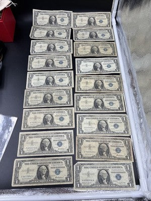 Lot of 18 1957 $1 One Dollar Blue Seal Silver Certificates G / VG #642