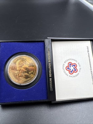 1972 American Bicentennial Bronze Medal UNC in Case