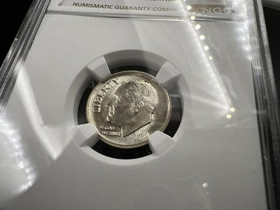Large Cupped Broadstrike Error 1946 P 10c Roosevelt Silver Dime NGC UNC Details