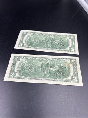2 Consc 2013 $2 FRN CH AU Notes Repeat Serial #22330055 & #22330054