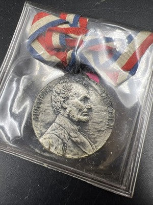 1909 Newark NJ Lincoln Centennial Medal 25 MM Bronze (silvered) With Ribbon SK#B