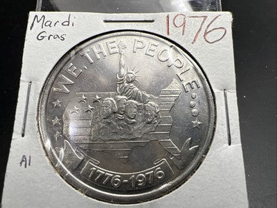 1976 St Bernard Parish Marti Gras Token We The People CH AU