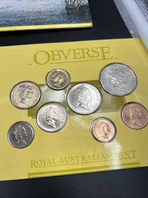 1988 Australian Mint Coin Set used packaging