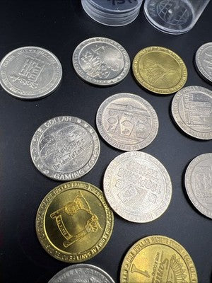 Lot of 20 $1 Casino Dollar Gaming Tokens Metal Circulated Conditions SKU#7544