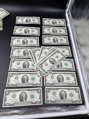 20 Consecutive 1976 $2 Two Dollar FRN Federal Reserve Notes CH AU / CU UNC #36