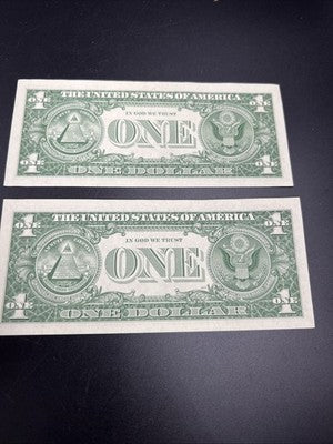 2 Consecutive 1957 B $1 One Dollar Silver Certificates CH AU / UNC #43