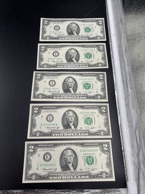 Lot of 5 1976 $2 FRN Bicentennial Notes VF + Circ #240 I & E Districts