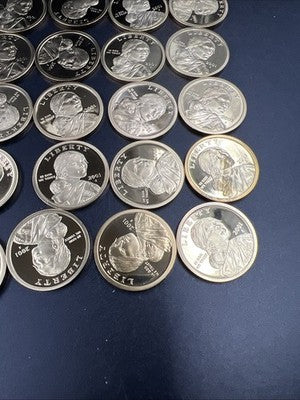2001 S 25 Coin Proof Sacagawea Dollar Coin Roll