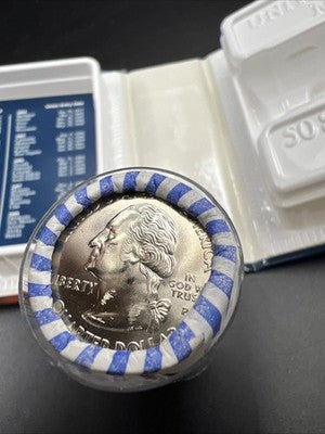 US Mint Certified 2001 P Vermont State Statehood 40 Coin BU Quarter Roll