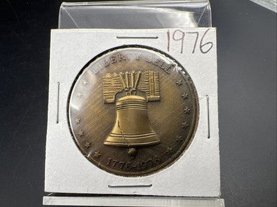 1776 - 1976 Liberty Bell United States Of America Medal Coin AT-129 SKU#B