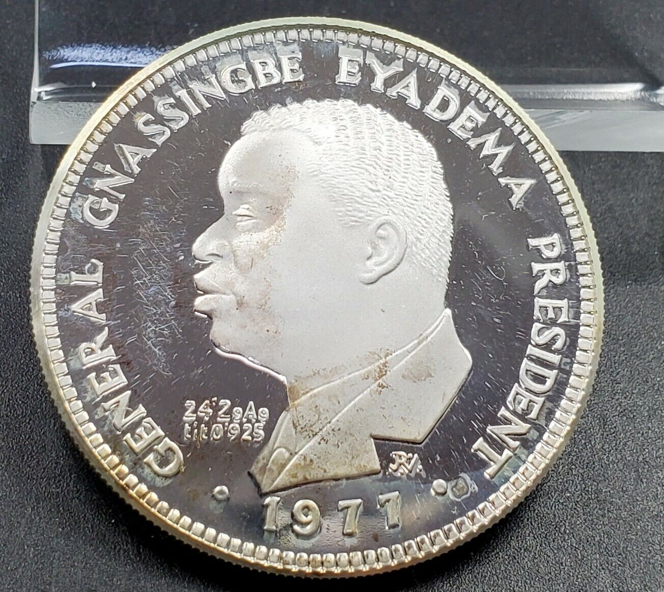 1977 TOGO Republic 5000 FRANCS Choice / Gem SILVER Proof MINTAGE 150 VERY LOW