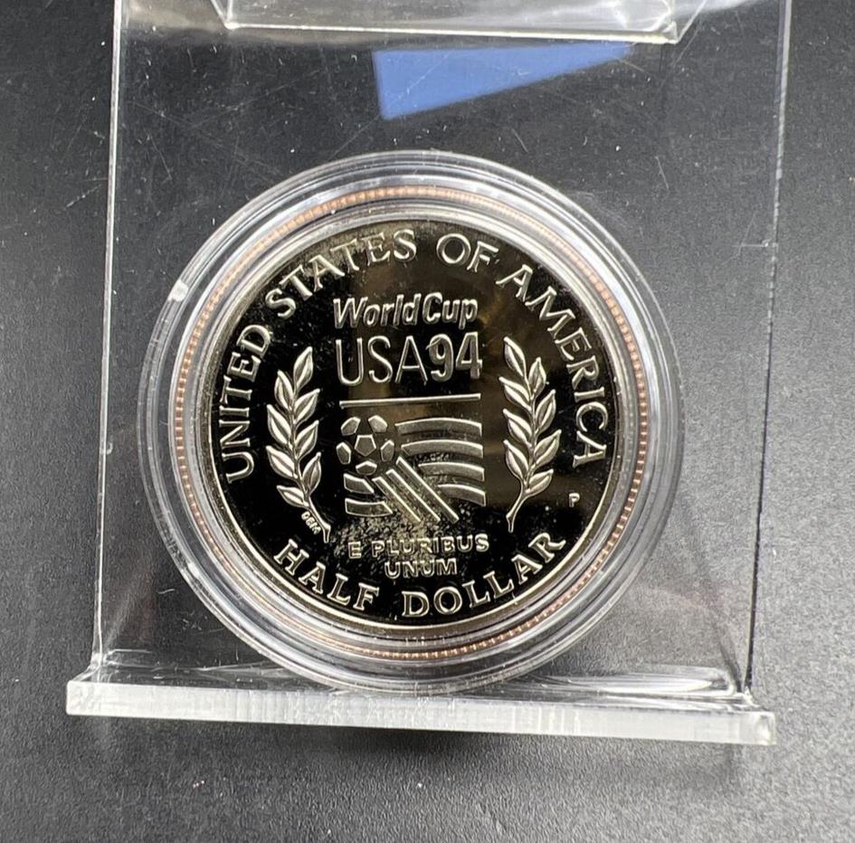 1994 D 50c Fifa World Cup Commemorative Half Dollar in Capsule Clad Coin PROOF