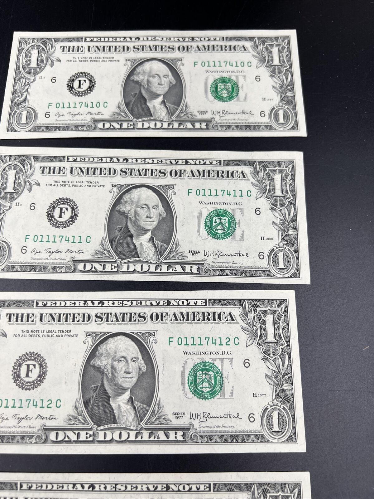 Lot of 5 Consecutive 1977 $1 FRN Federal Reserve Notes CH UNC #414