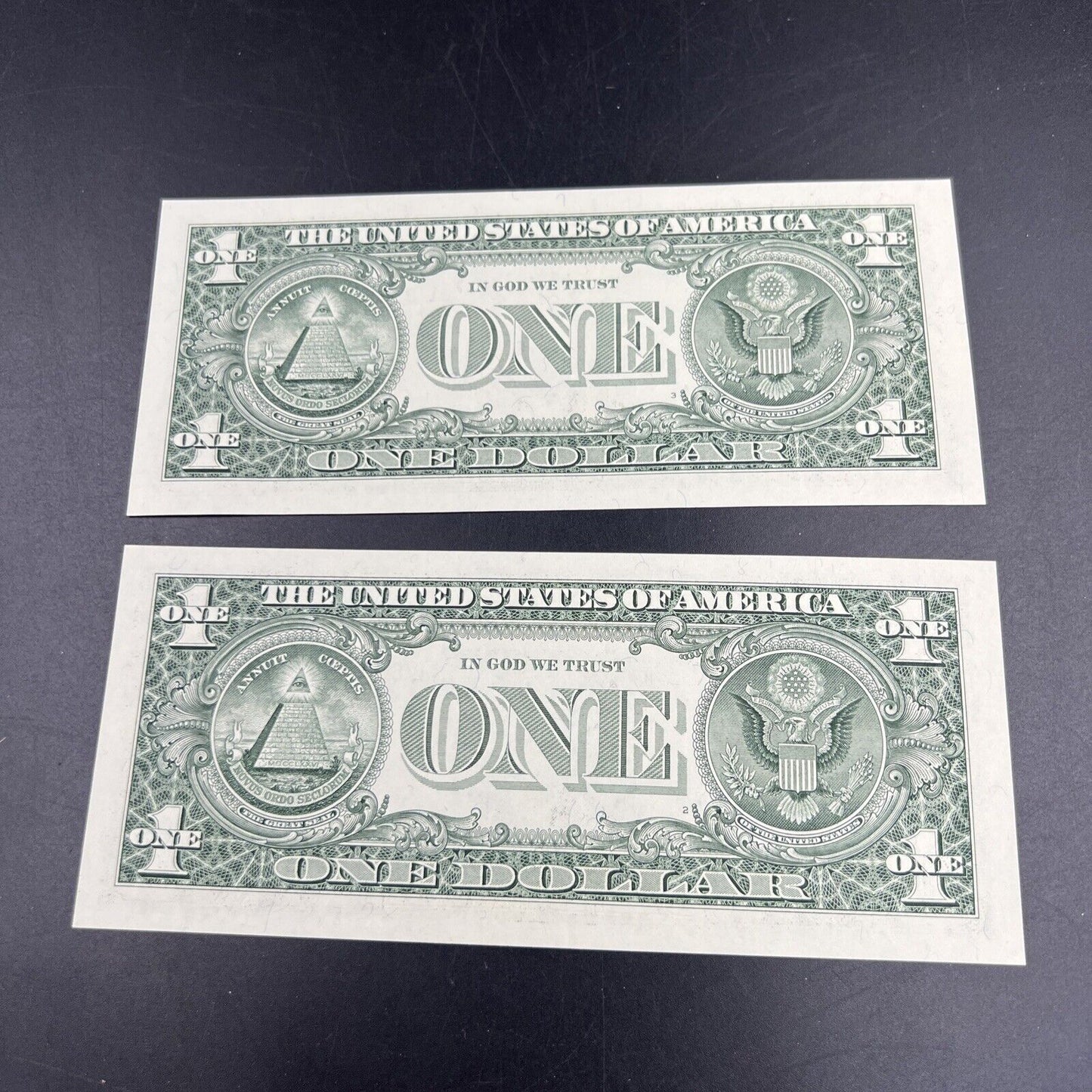 Lot of 2 Consecutive 2006 $1 FRN One Dollar Federal Reserve Note Choice UNC