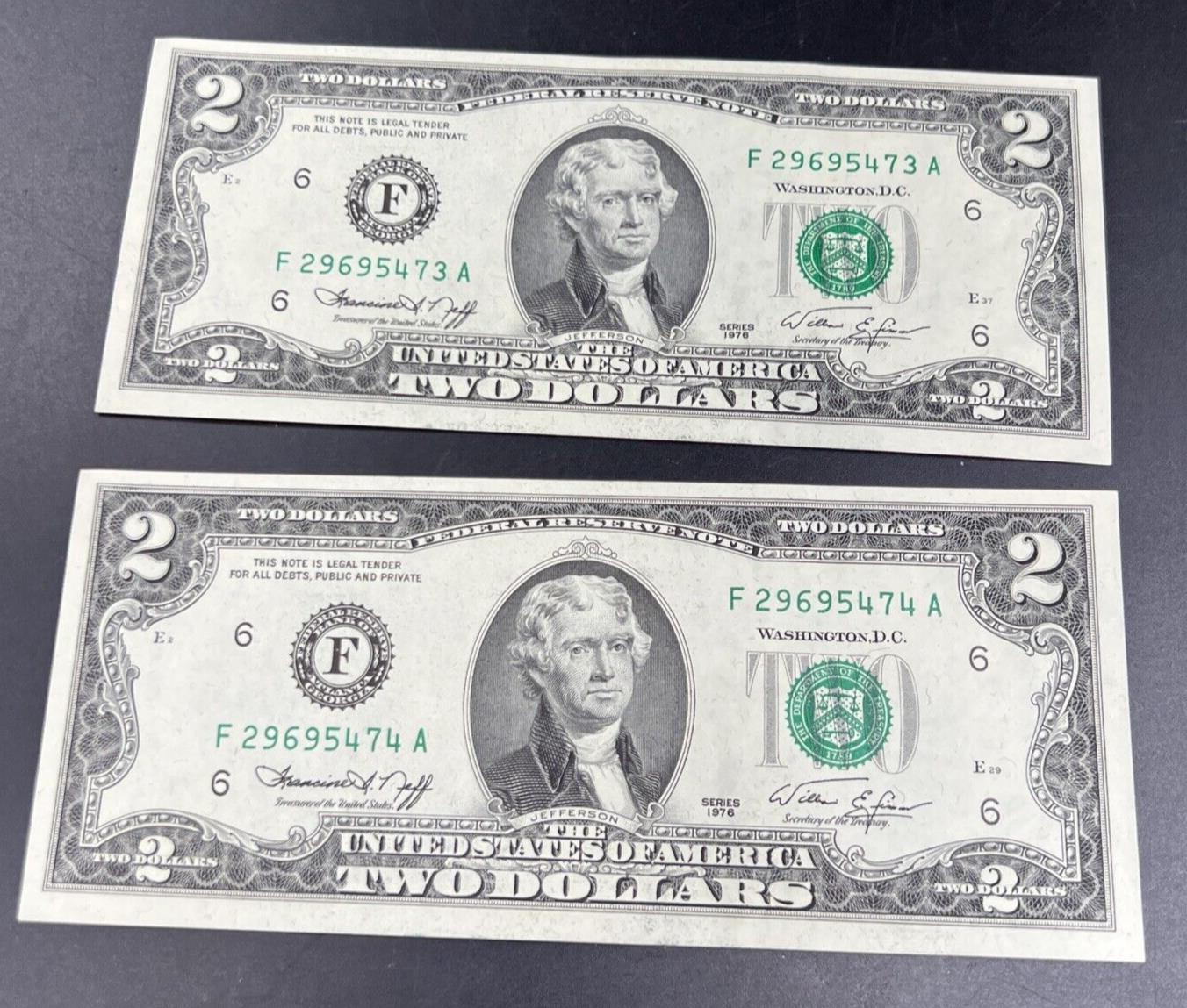 2 Consecutive 1976 $2 Two Dollar Bicentennial Bill Federal Reserve Notes UNC #74