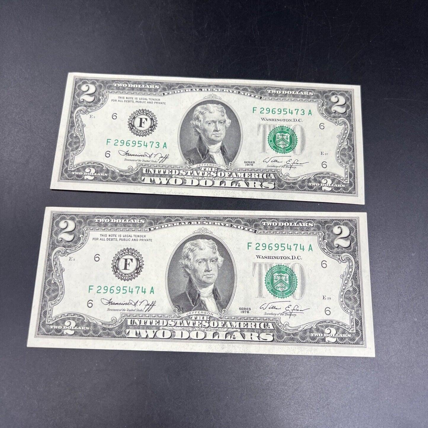 2 Consecutive 1976 $2 Two Dollar Bicentennial Bill Federal Reserve Notes UNC #74