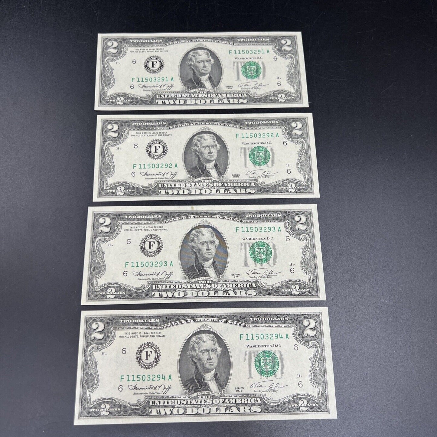 4 Consecutive 1976 $2 Two Dollar Bicentennial Bill Federal Reserve Notes UNC #94