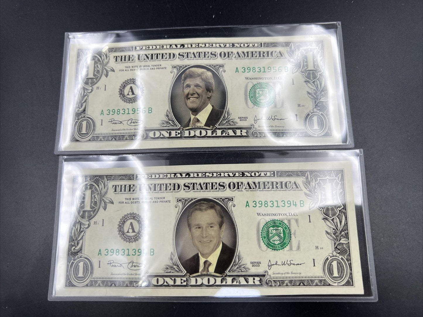 2003 $1 FRN UNC with John Kerry and George Bush pictures 2004 Election Themed