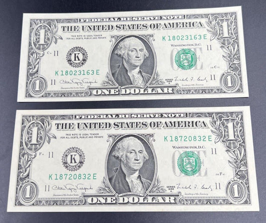 Lot of 2 1988 A $1 FRN One Dollar Federal Reserve Note Choice UNC #780