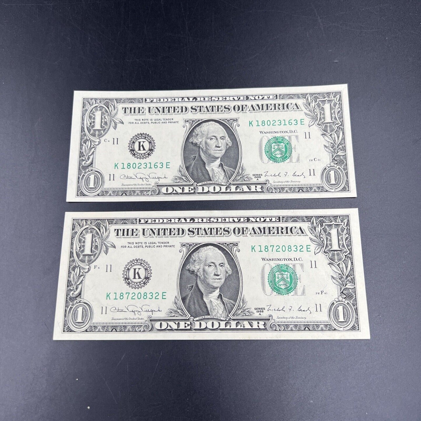 Lot of 2 1988 A $1 FRN One Dollar Federal Reserve Note Choice UNC #780