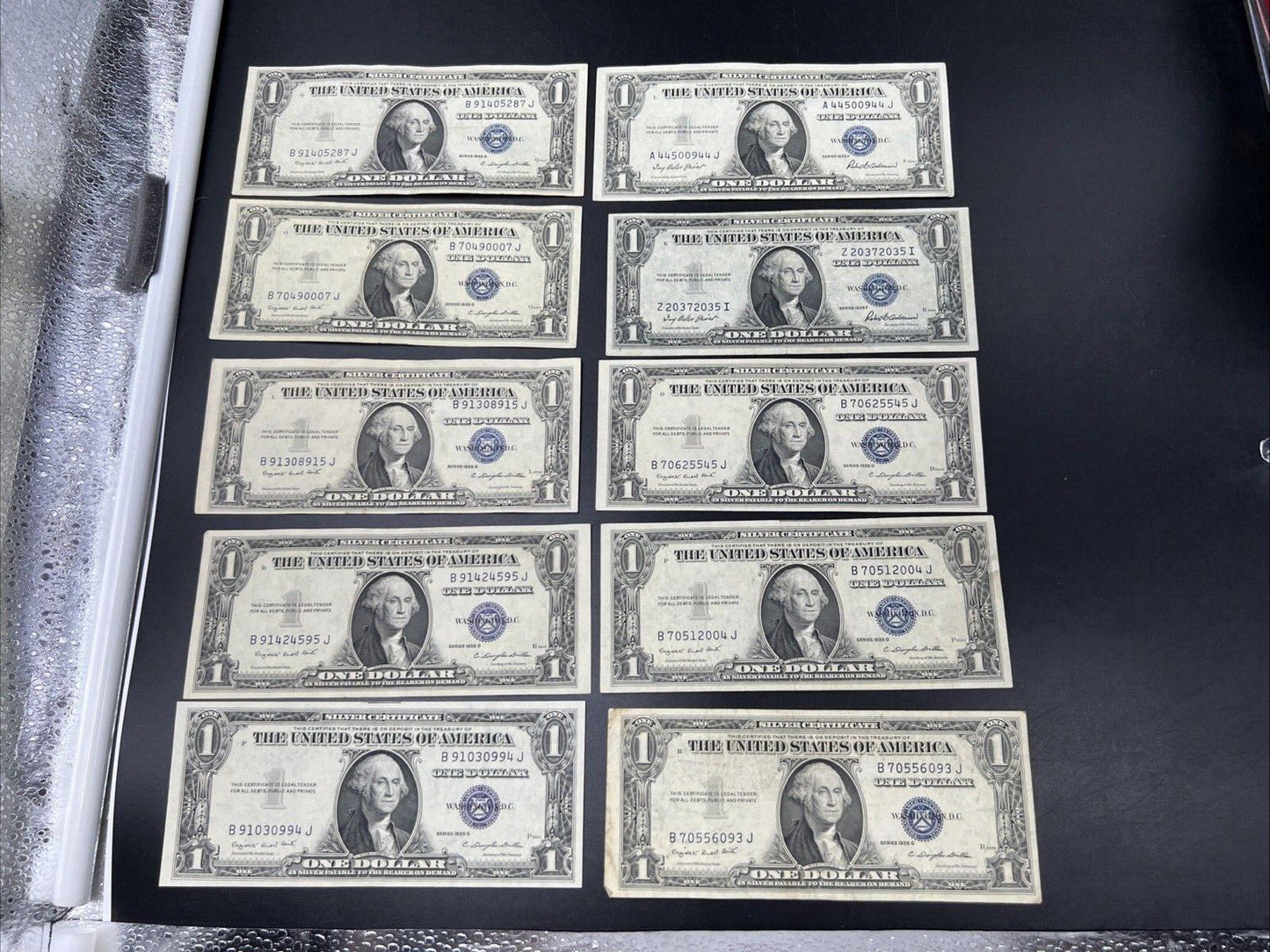 Lot of 10 1935 $1 One Dollar Blue Seal Silver Certificates Fine / VF Conditions