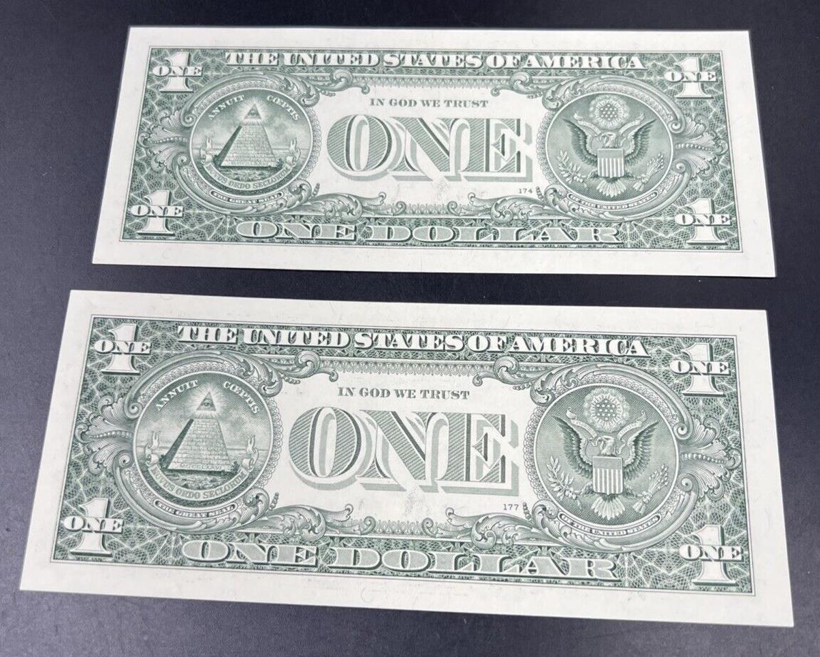 Lot of 2 Consecutive 1988 A $1 One Dollar FRN Federal Reserve Notes Choice UNC