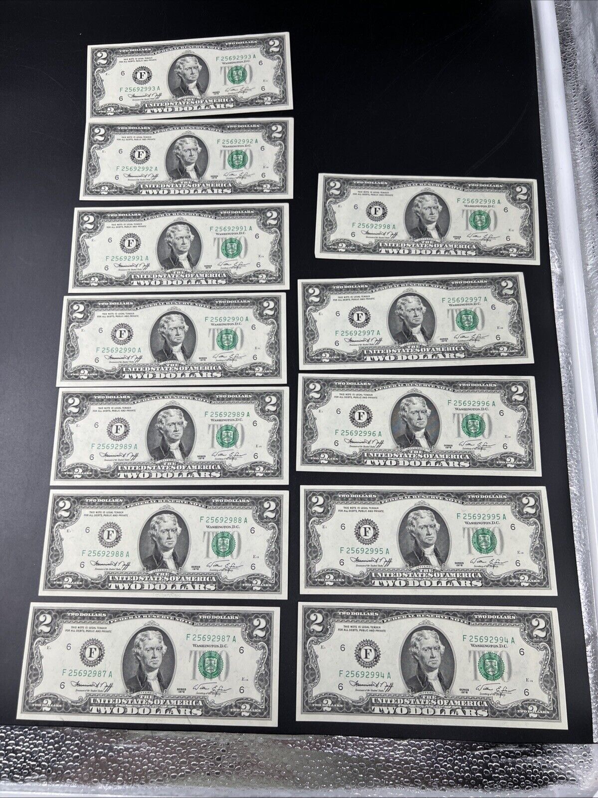 12 Consecutive 1976 $2 Two Dollar Bicentennial Bill Federal Reserve Notes UNC #A