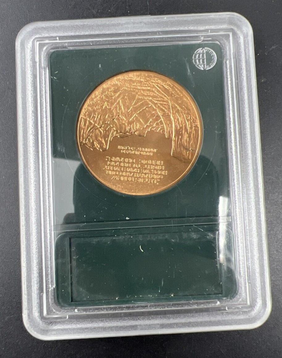 Ronald Reagan Presidential Bronze Medal in Display Plastic Case Gem BU UNC