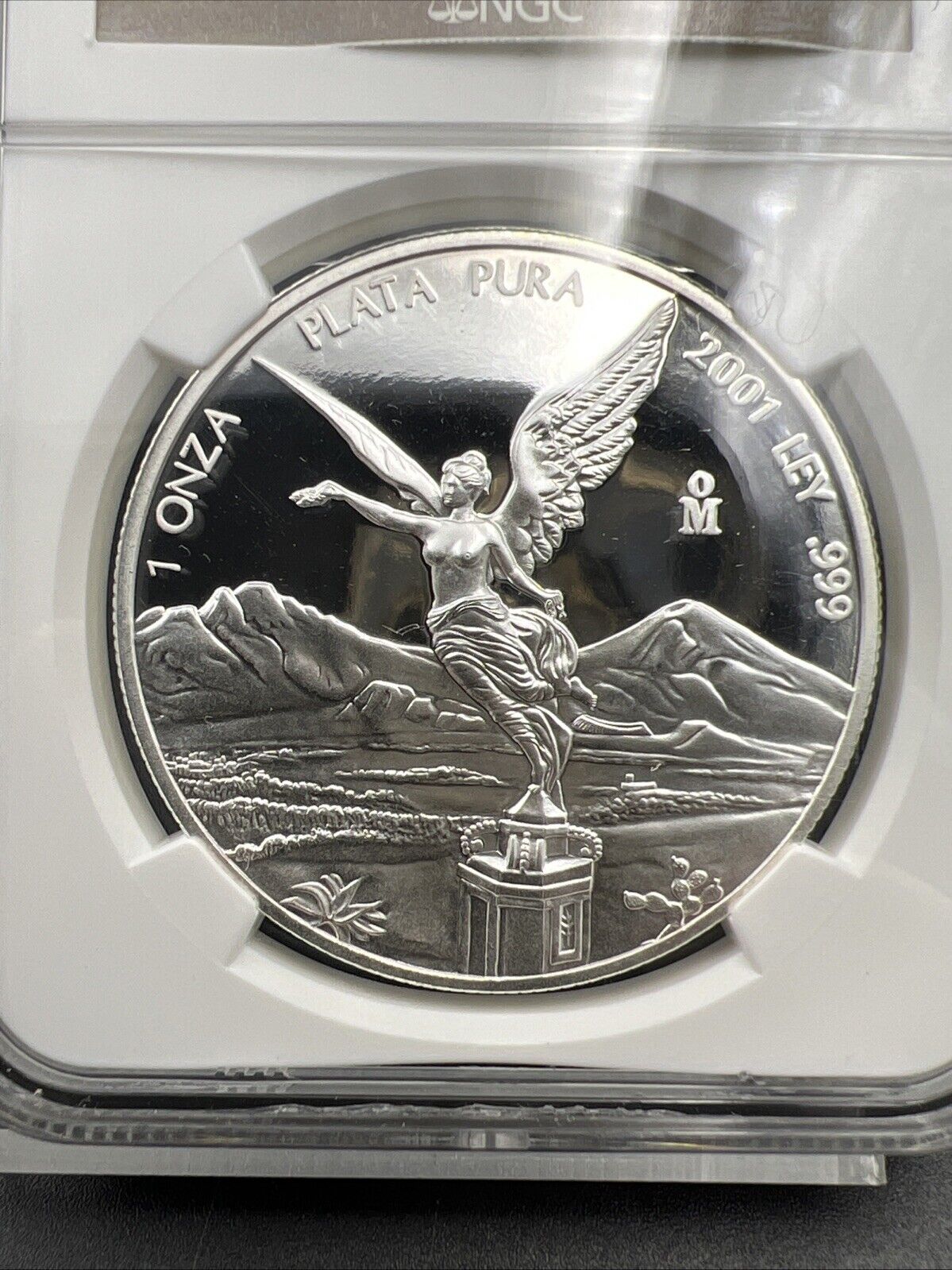 2001 Mo 1 oz Onza Mexico Libertad NGC ULTRA Cameo PF69 UCAM PROOF .999 Key Date