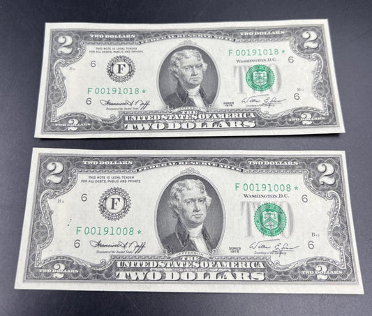 2 Consecutive * Star 1976 Bicentennial Postal FRN Notes AU / CU Chickamauga GA #