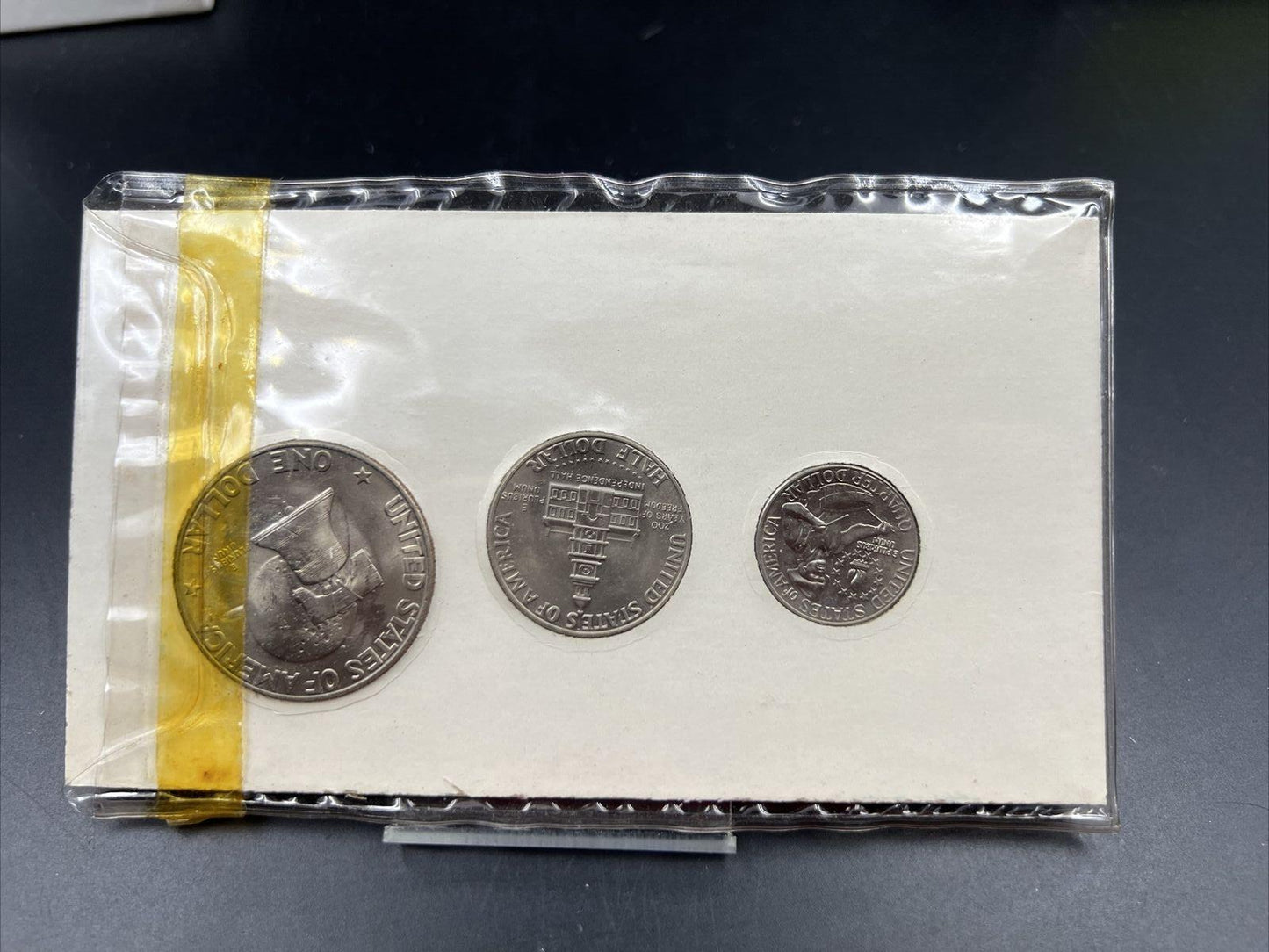 1976 Bicentennial U.S. Coins JFK Half IKE Dollar Quarter 3-Coin Uncirculated Set
