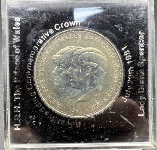 1981 Great Britain Crown Diana & Charles CH BU Neat Toning Black Case