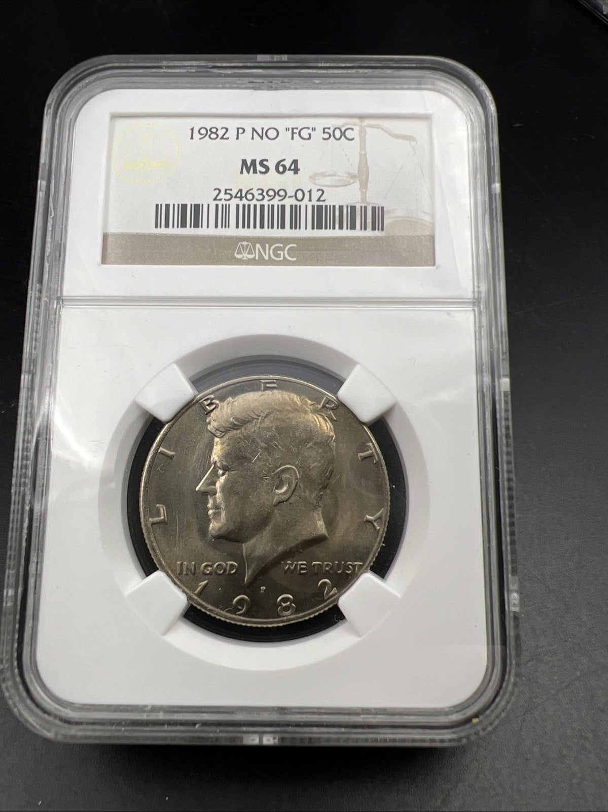 1982 P 50c Kennedy Copper Nickel Half Dollar Coin Ms64 NO FG Variety NGC