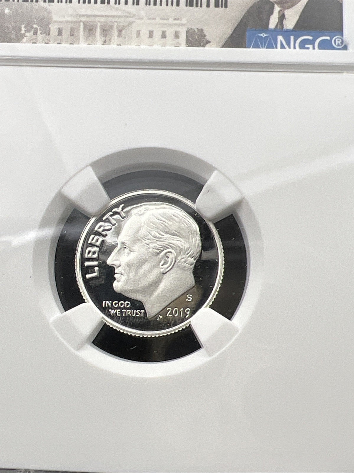 2019 S 10c Roosevelt Proof Silver Dime NGC PF70 UCAM #072 FDR Portrait Holder
