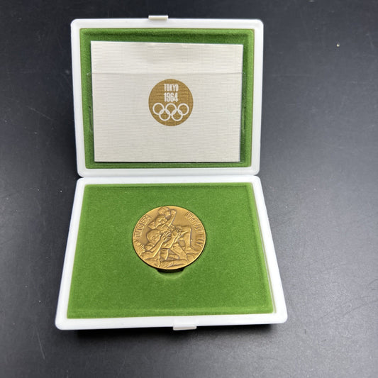 1964 Tokyo Olympics Commemorative Bronze Medal Japan Box & COA
