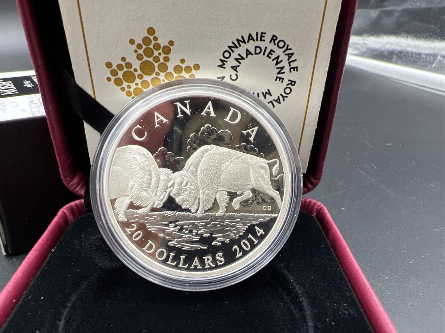 2014 Canada $20 1 oz Silver Proof Bison Fight Coin w/ Box COA SKU#A