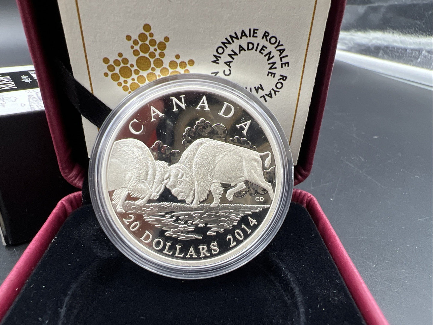 2014 Canada $20 1 oz Silver Proof Bison Fight Coin w/ Box COA SKU#A