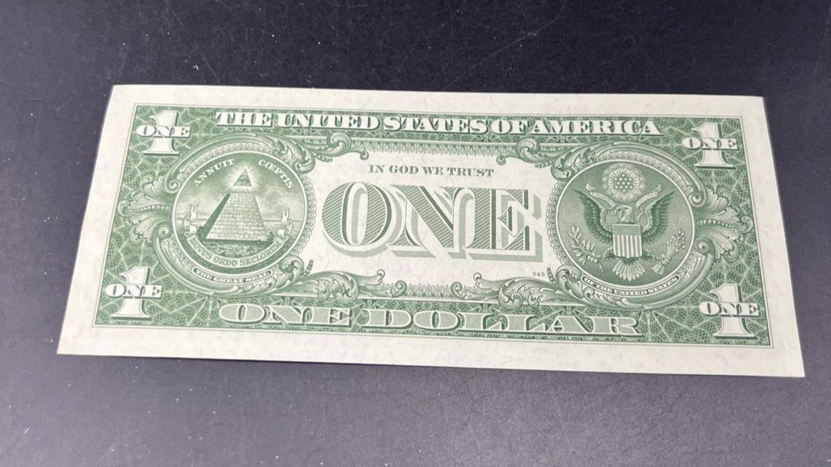 1957 A $1 One Dollar Silver Certificate Blue Seal Choice Uncirculated #910